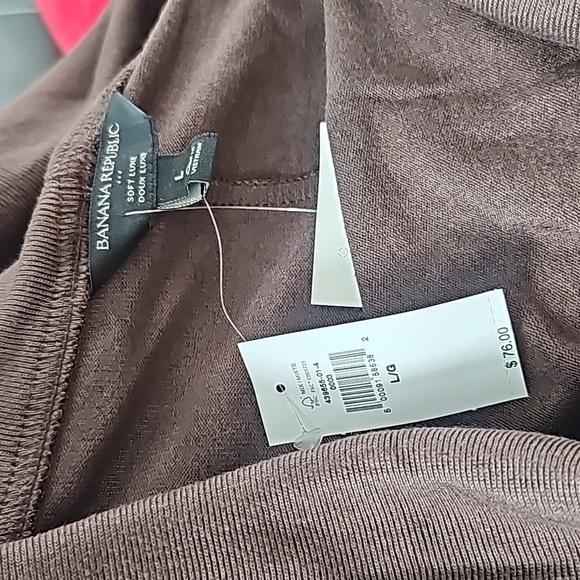 Banana Republic off the shoulder soft lux sweater. - Picture 2 of 6